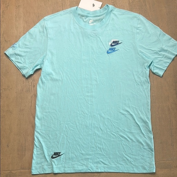 Nike Other - Nike Blue Short Sleeve Tee with Classic Style